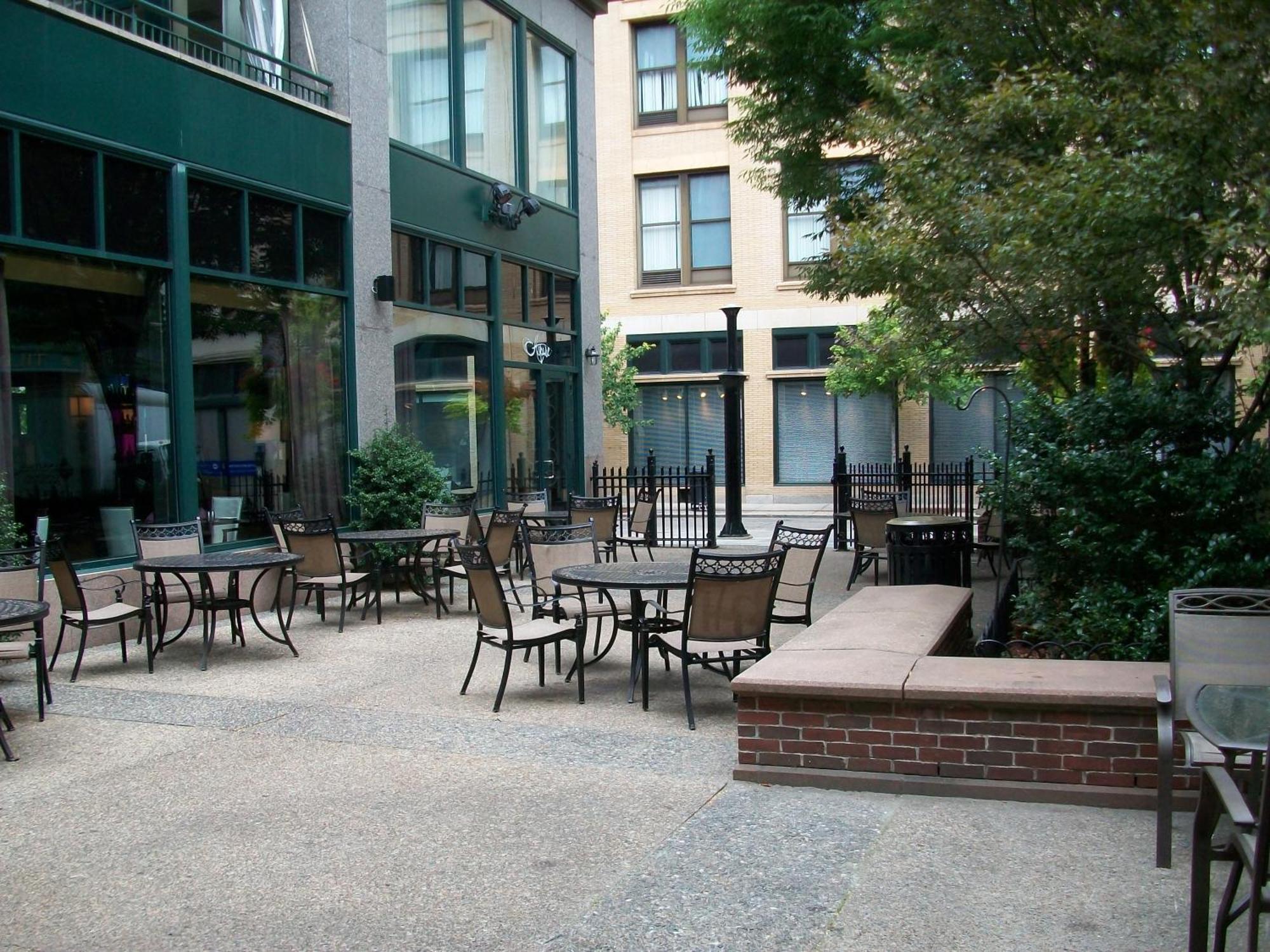 Hotel Providence Exterior photo