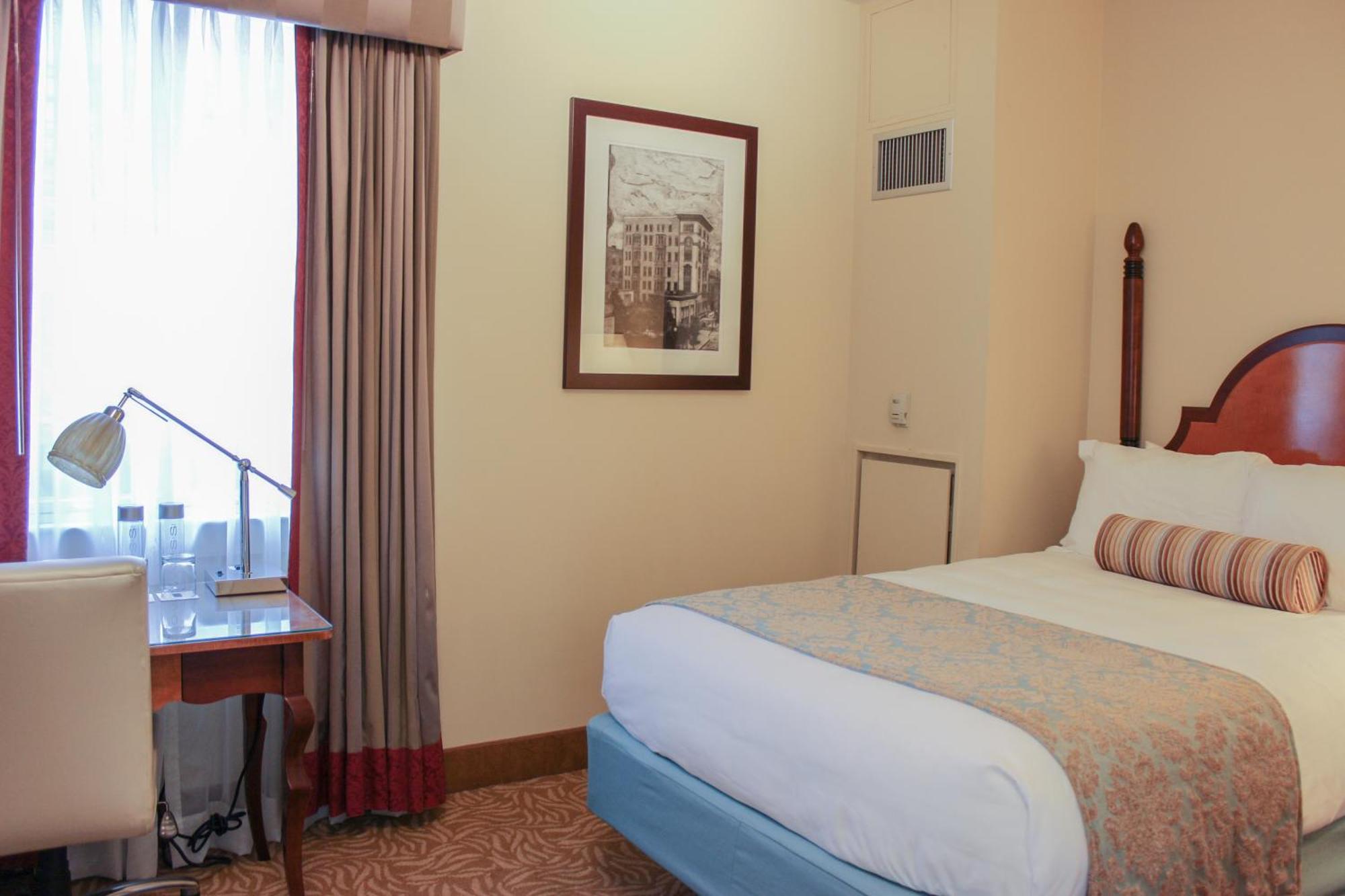 Hotel Providence Exterior photo